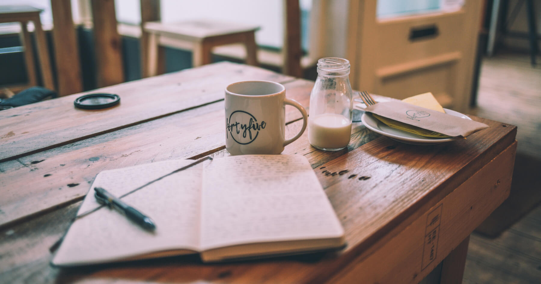 The Benefits of Writing in a Paper Journal: Part of a Digital Detox