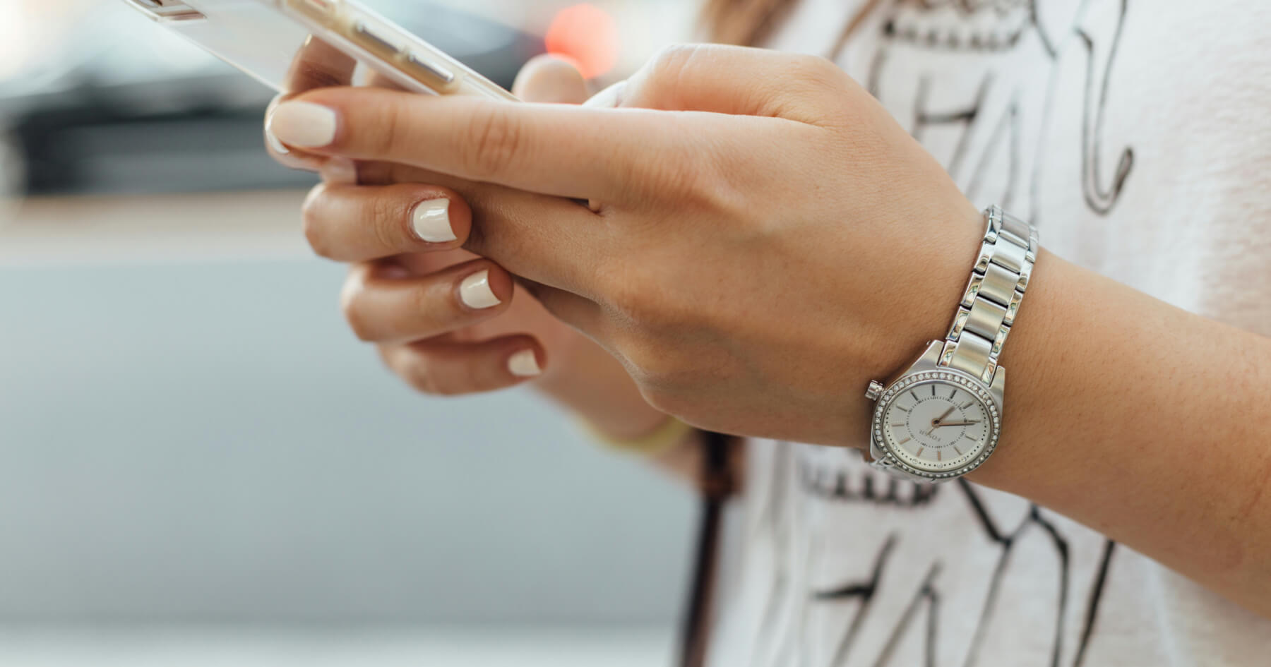 サムネイル画像: The Impact of Smartphone and Social Media Addiction on Daily Life and How to Manage It